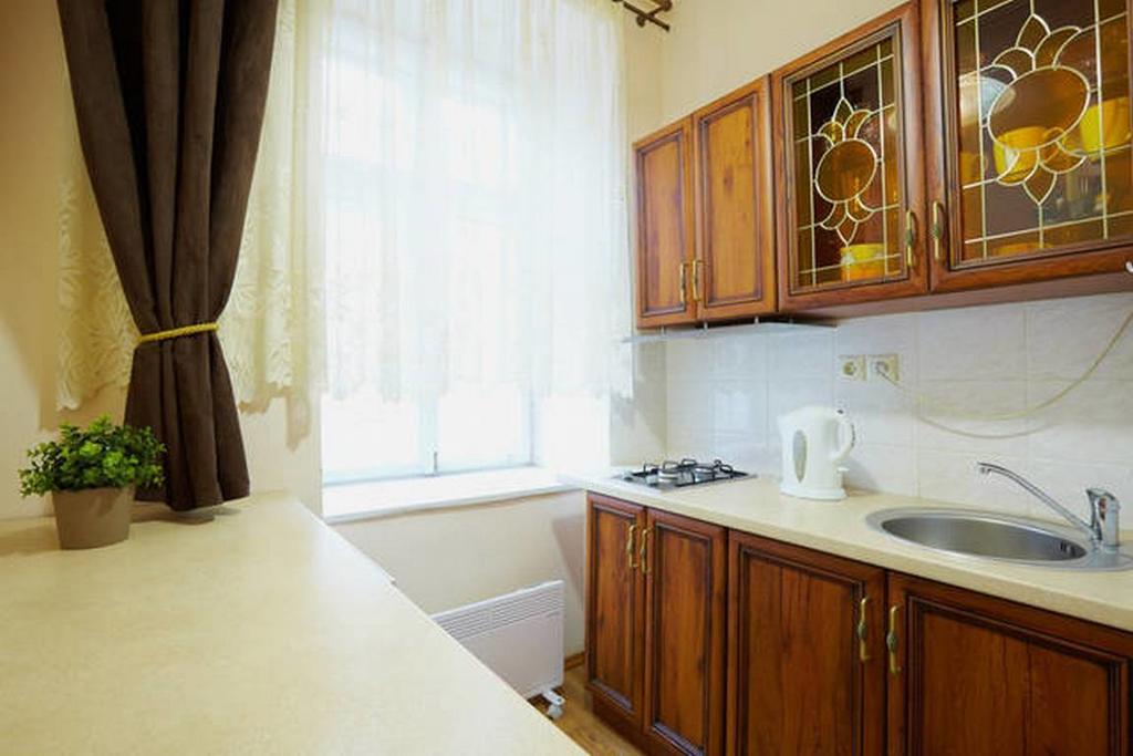 Apartament Pylnykarska 6 Lwów Zewnętrze zdjęcie