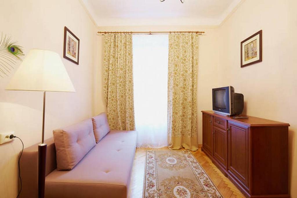 Apartament Pylnykarska 6 Lwów Zewnętrze zdjęcie